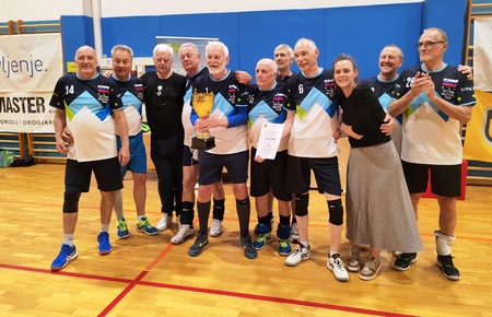 Mednarodni turnir v odbojki za veterane (3)